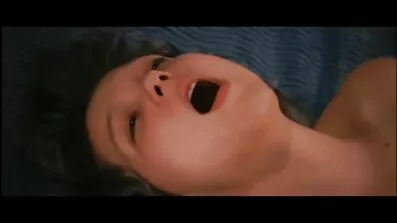 મમ્મી સેક્સી ચૌદા પાસે 18 વર્ષનો પ્રેમી છે